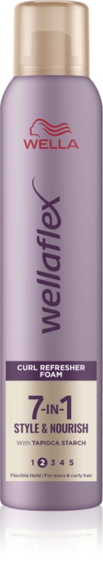 Wella Wellaflex 7in1 spumă fixatoare pentru onduleuri extreme 200 ml