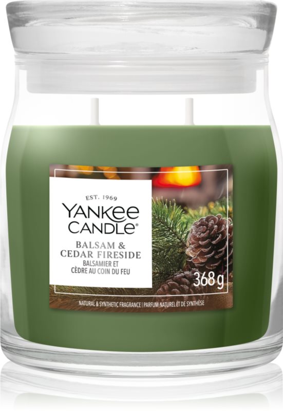 Yankee Candle Balsam & Cedar Fireside lumânare parfumată Signature
