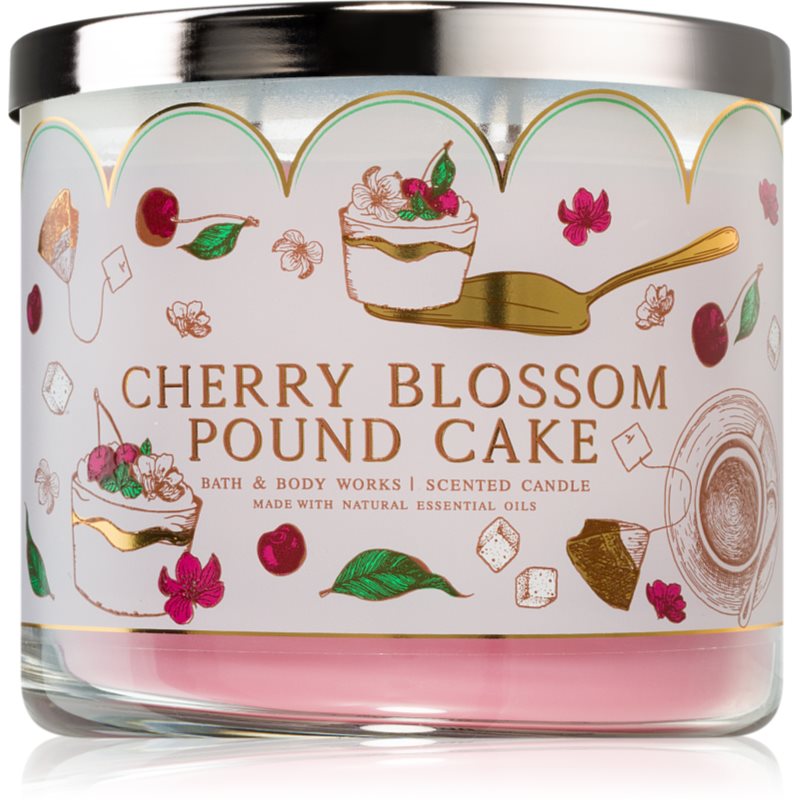 Bath & Body Works Cherry Blossom Pound Cake lumânare parfumată 411 g