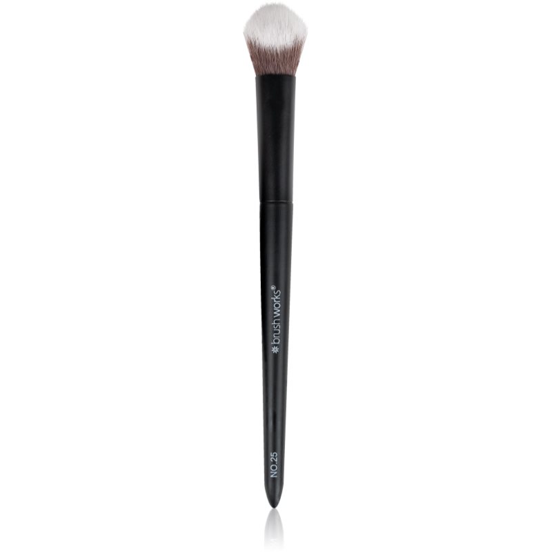 Brushworks Back Comb Brush pensula pentru corector tip NO. 25 1 buc