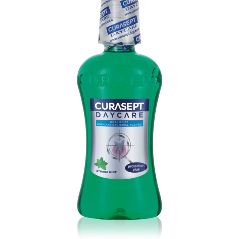 Curasept Daycare Strong Mint apa de gura pentru o protecție completă pentru dinți și respirație proaspătă 250 ml