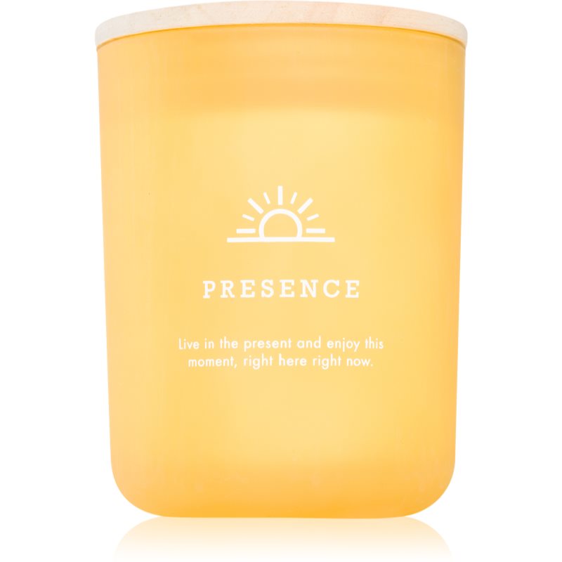 DW Home Hygge Presence lumânare parfumată 425 g