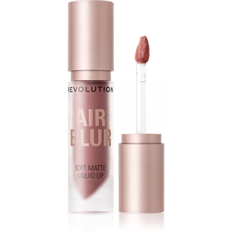 Makeup Revolution Air Blur Liquid Lipstick ruj lichid mat, cu textură lejeră culoare Chauffeur 3.5 ml