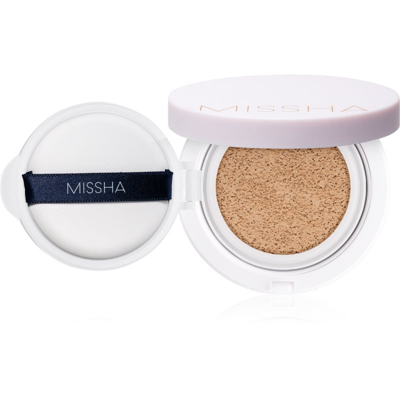 Missha Magic Cushion Moist Up fond de ten hidratant, în burete SPF 50+ culoare No. 21 15 g