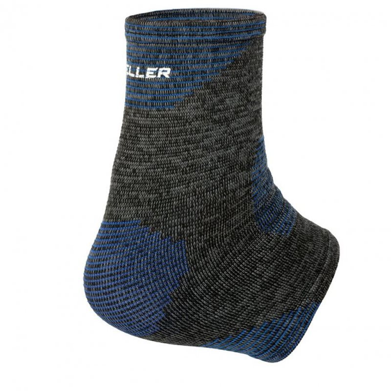 Mueller 4-Way Stretch Premium Knit Ankle Support bandaj pentru gleznă