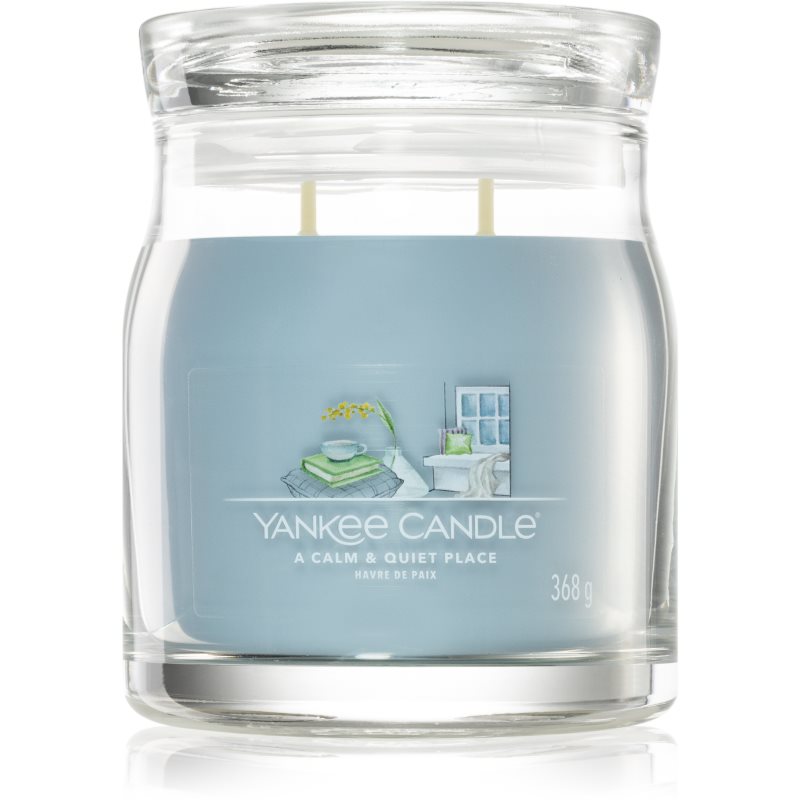 Yankee Candle A Calm & Quiet Place lumânare parfumată Signature 368 g