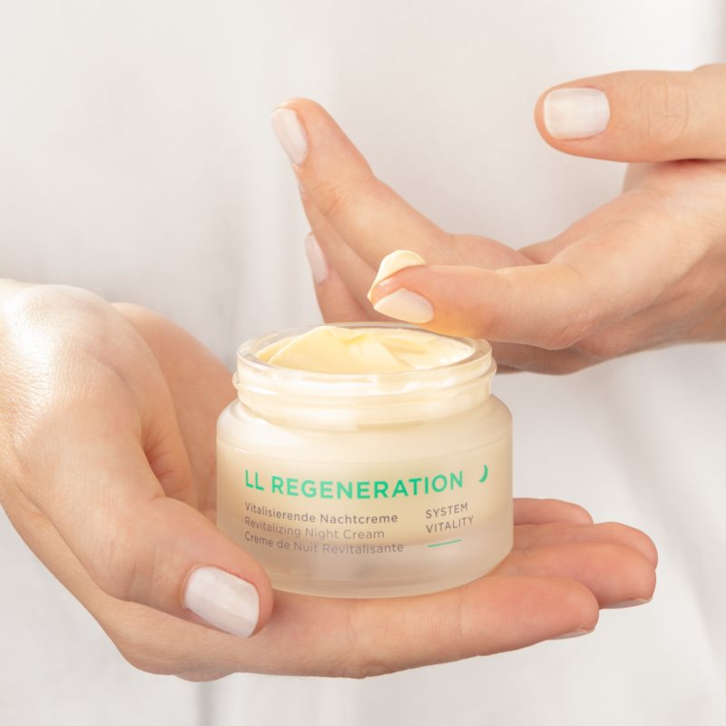 ANNEMARIE BÖRLIND LL REGENERATION Holiday Set Gift Set For Dry Skin