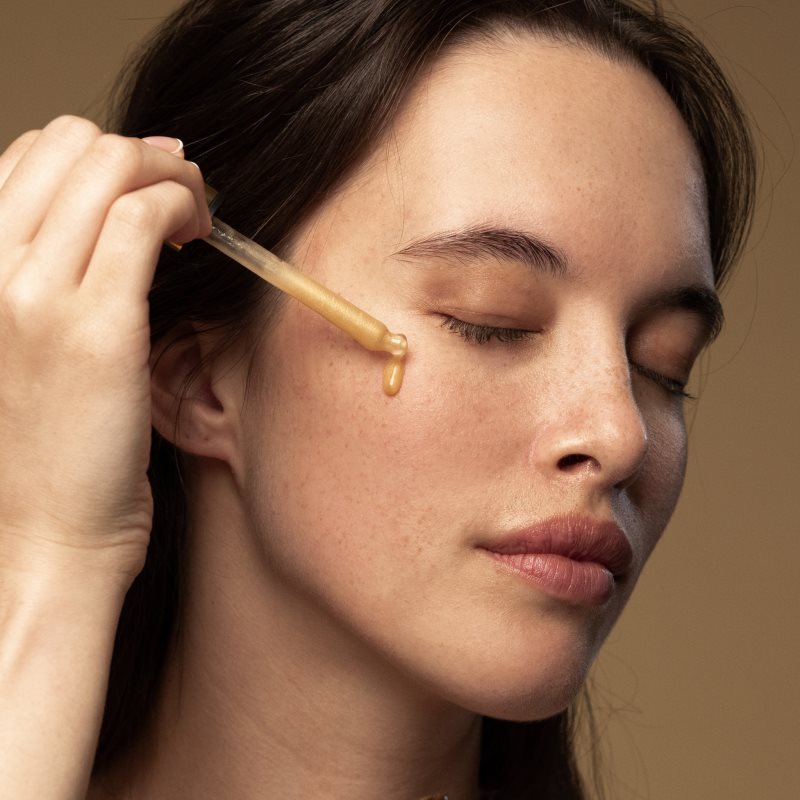 Antipodes Glow Vitamin C rozjasňující sérum proti prvním známkám stárnutí pleti 10 ml (obrázek 6)