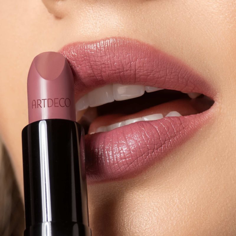 ARTDECO Perfect Color Creamy Lipstick With Satin Finish Shade 825 Royal Rose 4 G
