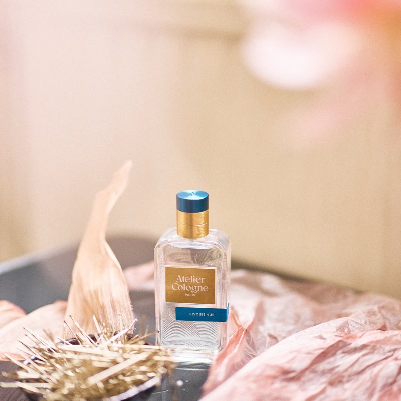 Atelier Cologne Cologne Absolue Pivoine Nue parfémovaná voda unisex 30 ml (obrázek 5)