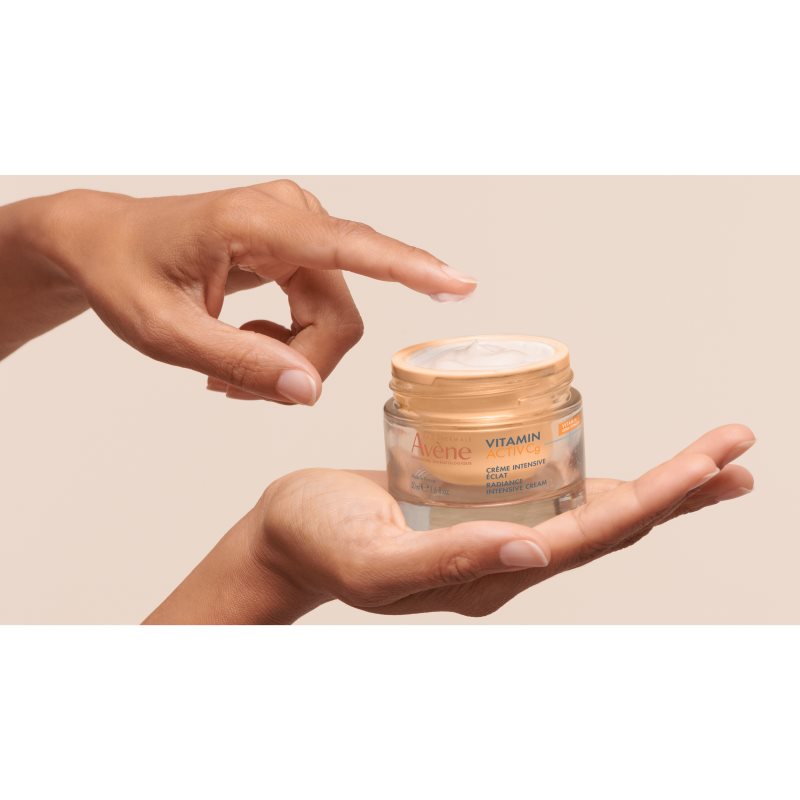 Avène Vitamin Activ Cg Radiance Intensive Cream crema illuminante antirughe con vitamina C 50 ml