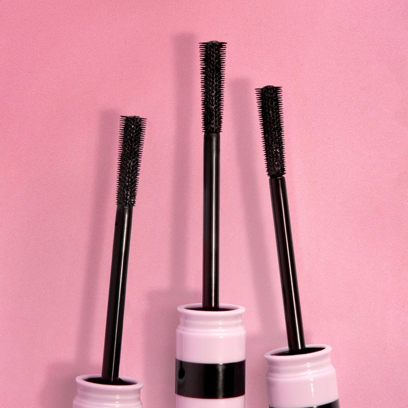 Barry M It's A Wrap volumising and lengthening mascara shade Black 8 g