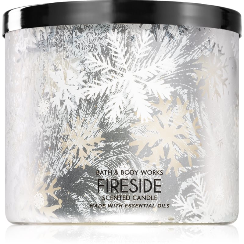 

Bath & Body Works Fireside aроматична свічка III