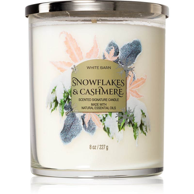 Bath & Body Works Snowflakes & Cashmere scented candle 227 g
