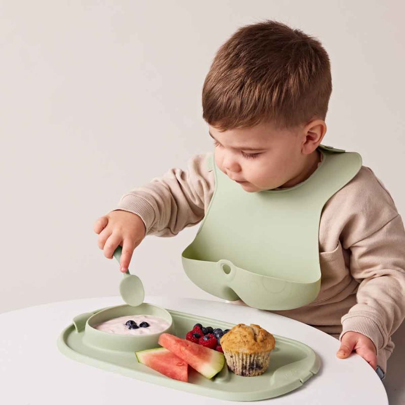 b.box Roll & Go skládací jídelní podložka Sage 1 ks (obrázek 10)