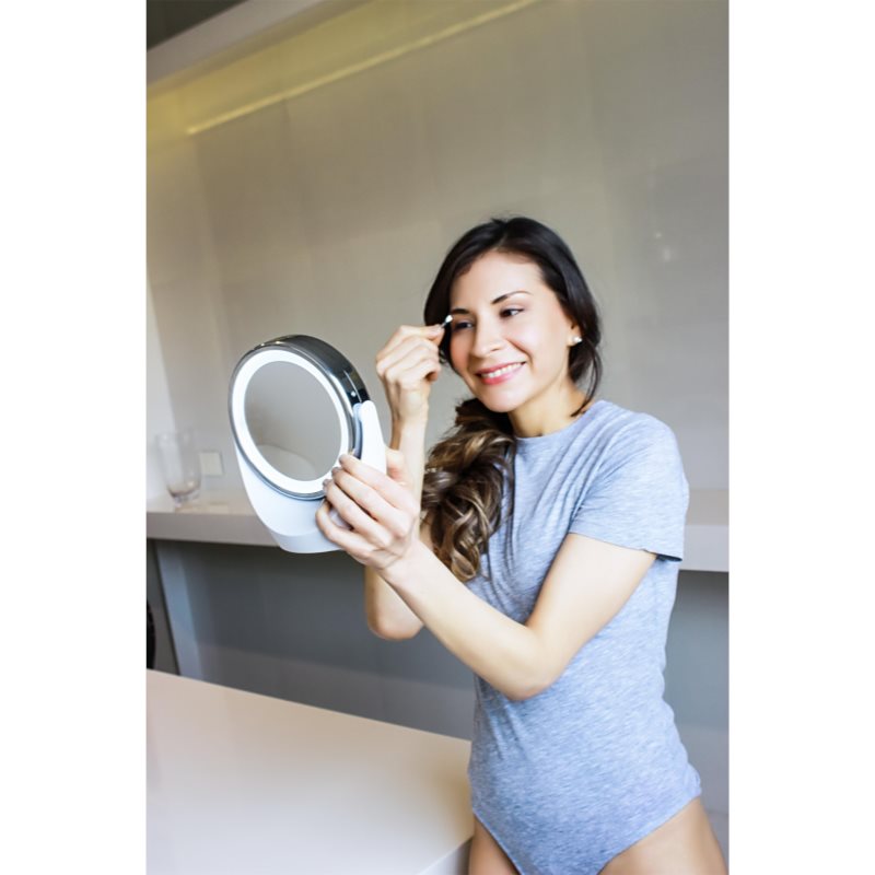 BEURER BS 49 Cosmetic Mirror With LED Backlight 1 Pc