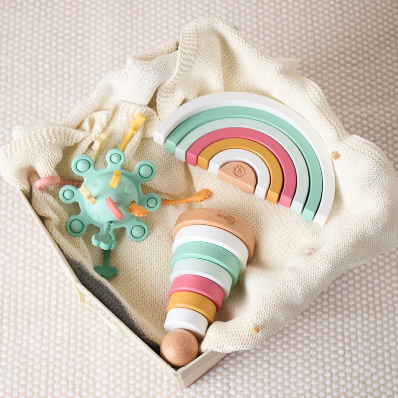 Bieco Silicone Activity Planet aktivity hračka 12 m+ Eucalyptus 1 ks (obrázek 4)