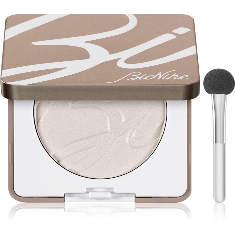 BioNike Color Silky Touch Satin Finish Eyeshadow For Sensitive Eyes Shade 405 Lumiere 3 G
