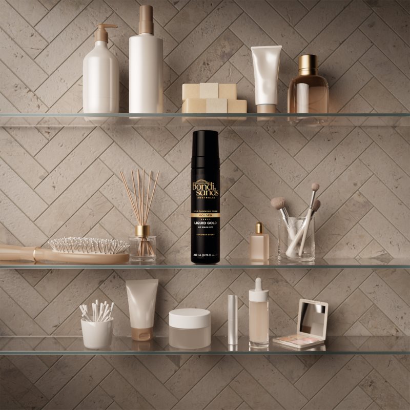 Bondi Sands Liquid Gold rychleschnoucí samoopalovací pěna 200 ml (obrázek 5)