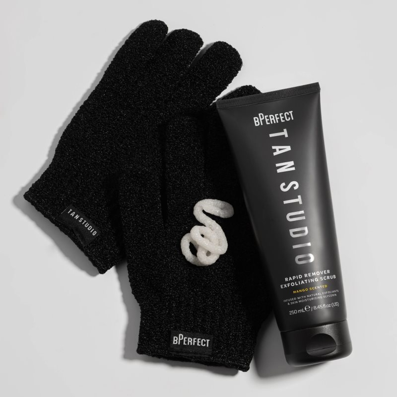 BPerfect Tan Studio Exfoliating Gloves Peelinghadschuh 2 St. (Bild 3)