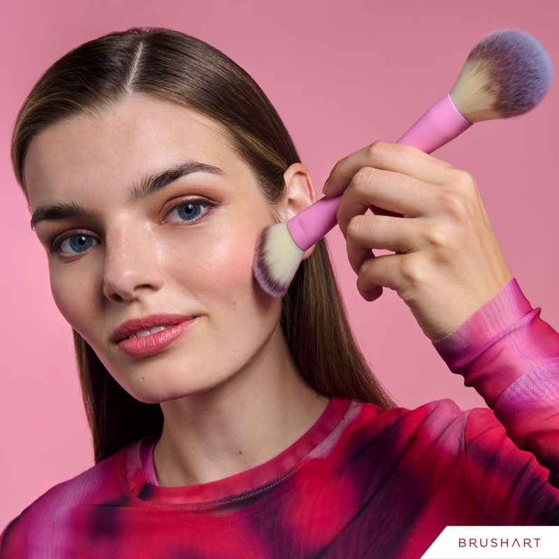 BrushArt Double Duty Blush & Powder brush štetec na lícenku a púder obojstranný 1 ks (obrázok 3)