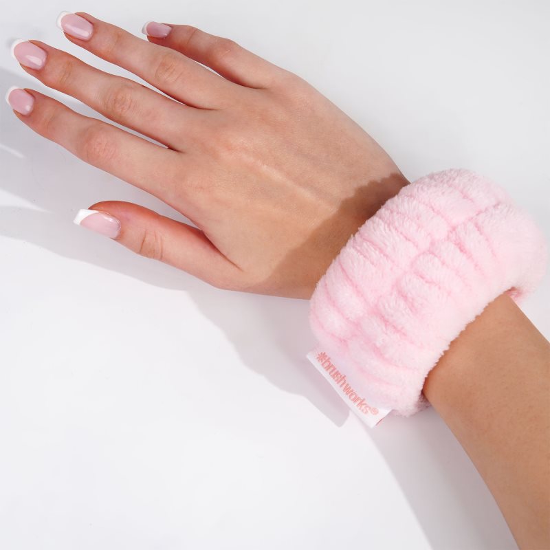 Brushworks Microfibre Wrist Wash Bands Water-catching Wristbands For Face Washing 2 Pc