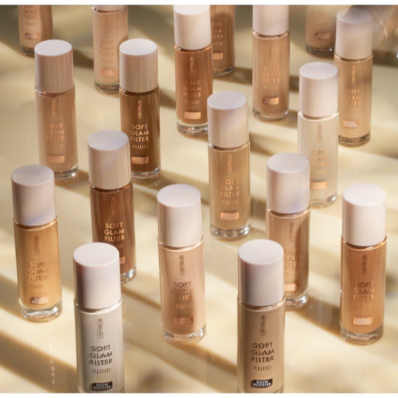 Catrice Soft Glam Filter роз'яснюючий тонуючий флюїд відтінок 020 - Light - Medium 30 мл