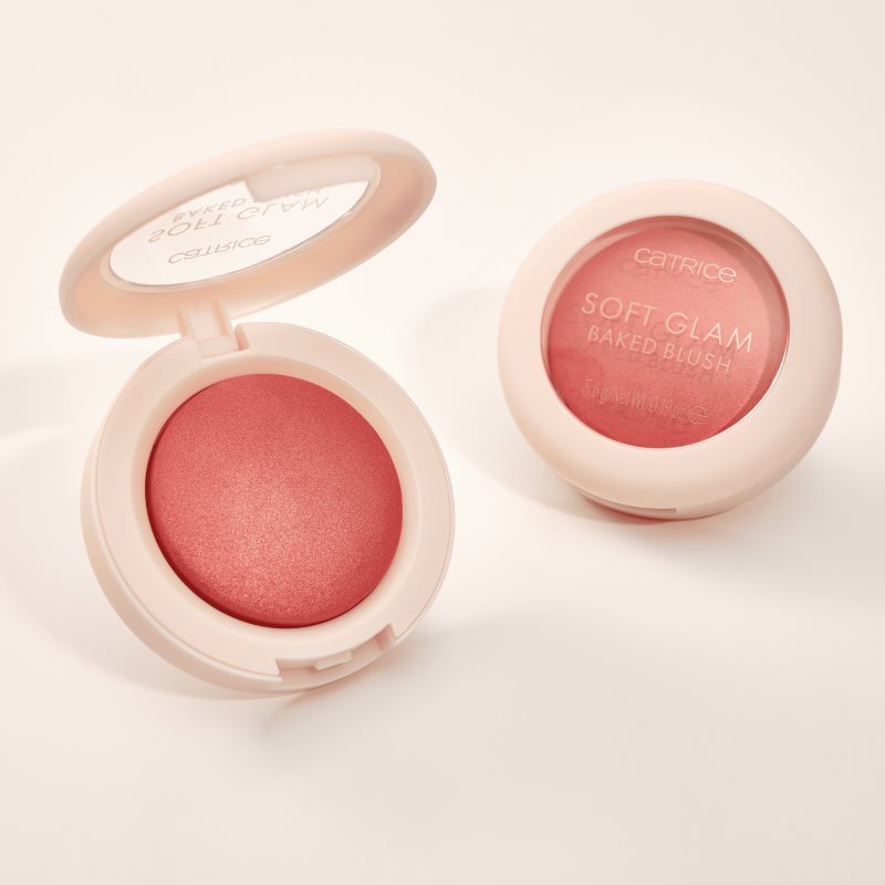 Catrice Soft Glam rozjasňující tvářenka odstín 030 Cheeky Coral 5.6 g (obrázek 3)