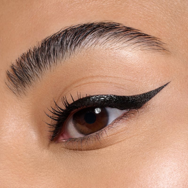Catrice Hyper Liner Brush Eyeliner langanhaltender wasserfester Eyeliner Farbton 010 Ever Black 0.52 ml (Bild 4)
