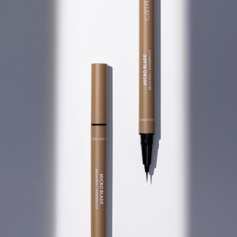 Catrice Micro Blade Brow Pen Waterproof fix na obočí voděodolný odstín 010 Soft Blonde 0.64 g (obrázek 8)