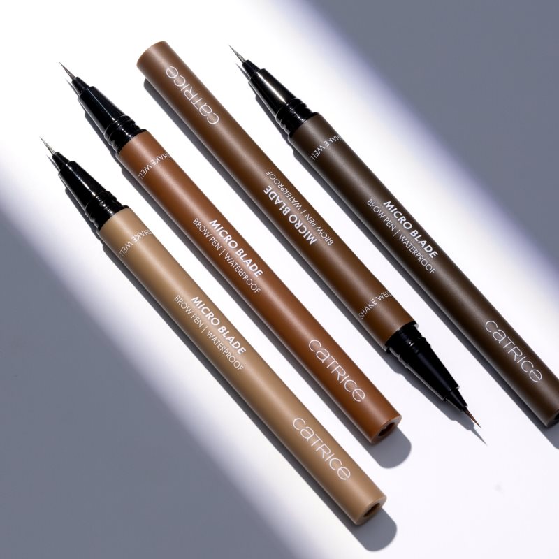 Catrice Micro Blade Brow Pen Waterproof fix na obočí voděodolný odstín 010 Soft Blonde 0.64 g (obrázek 9)