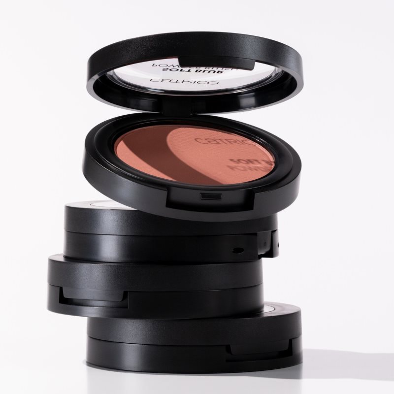 Catrice Soft Blur Powder Brush pudrová tvářenka s matným efektem odstín 030 Cinnamon Sugar 5 g (obrázek 8)