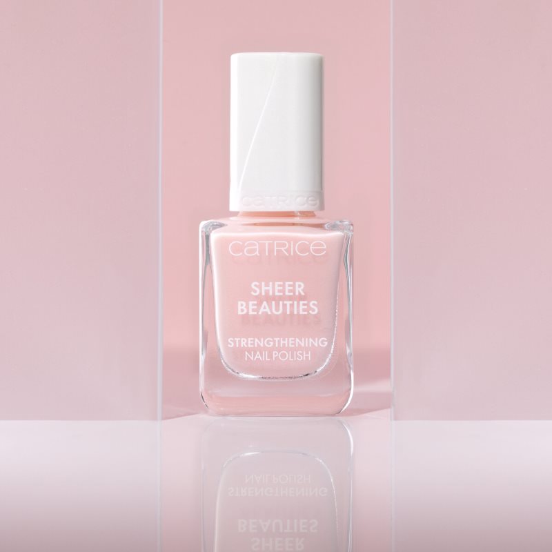 Catrice Sheer Beauties Strengthening Nail Polish posilující lak na nehty odstín 040 Fluffy Cotton Candy 10.5 ml (obrázek 3)
