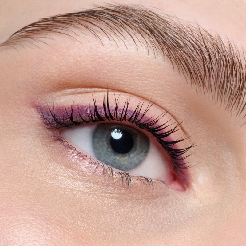 Catrice Velvet Glide Wasserfester Eyeliner mit Matt-Effekt Farbton 040 Plum Line 1.4 g (Bild 6)