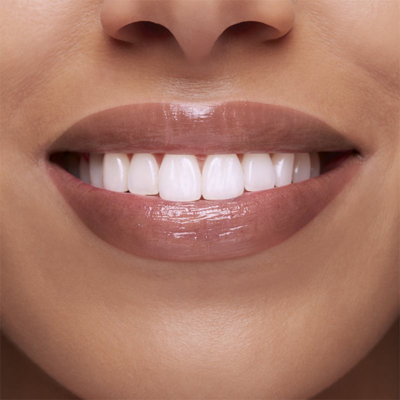 Clarins Lip Perfector Intense nawilżający błyszczyk do ust odcień 16 Intense Rosebud 12 ml