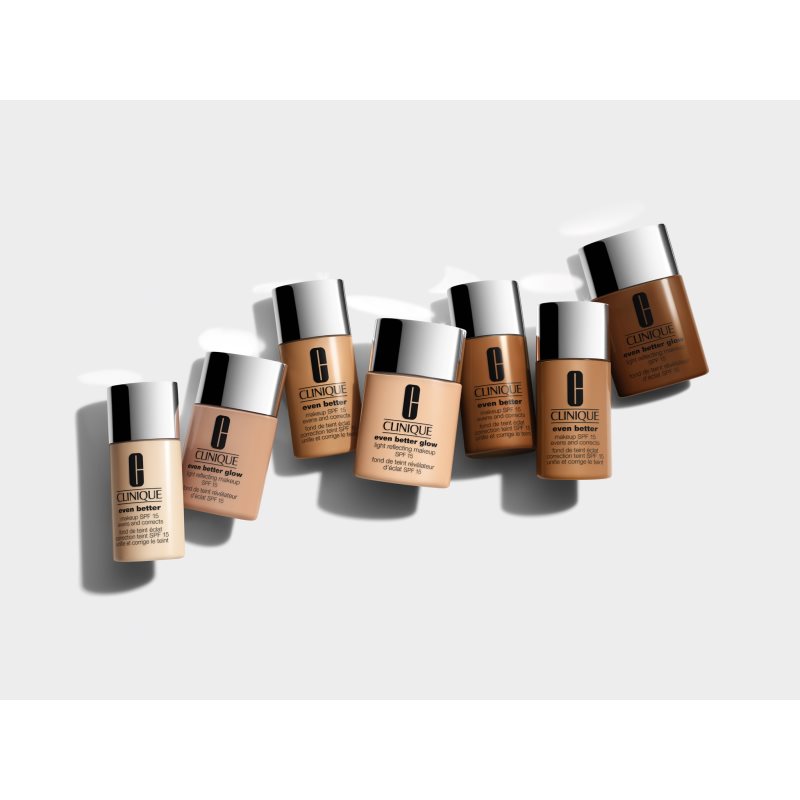 Clinique Even Better Glow Light Reflecting Makeup SPF 15 tekući puder s posvjetljujućim učinkom SPF 15 nijansa WN 114 Golden 30 ml