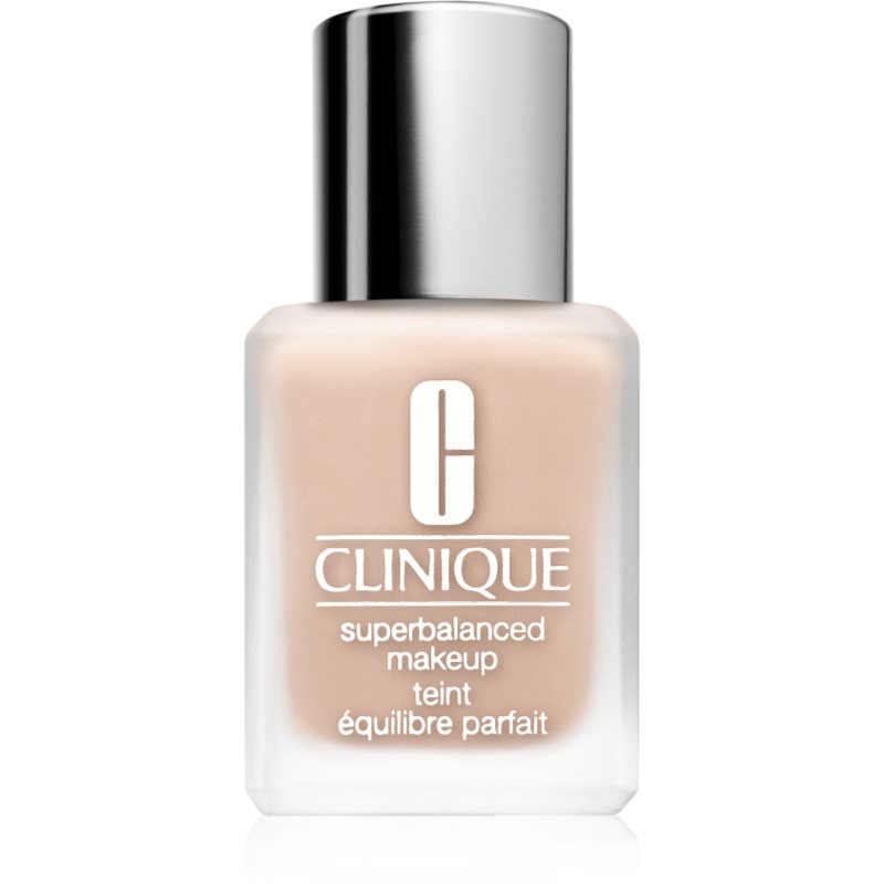 Clinique Superbalanced™ Makeup Silky Smooth Foundation Shade CN 40 Cream Chamois 30 Ml