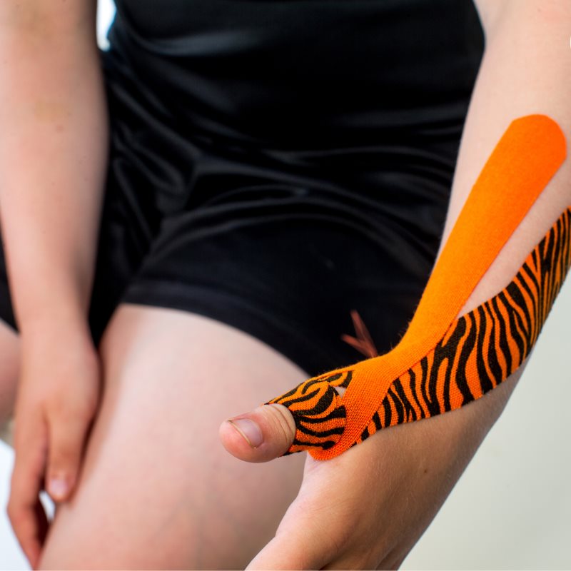 CureTape® Art fixační tejpovací páska barva Tiger Orange&Black 5 m (obrázek 3)