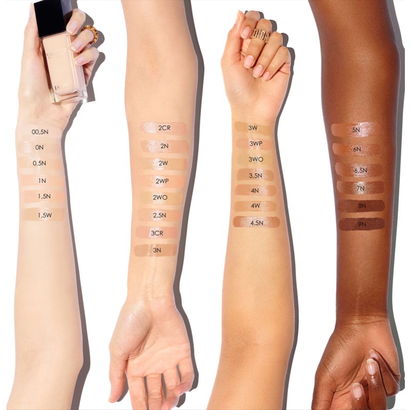 DIOR Dior Forever Skin Glow Clean radiant foundation - 24h wear and hydration shade 1N Neutral 30 ml