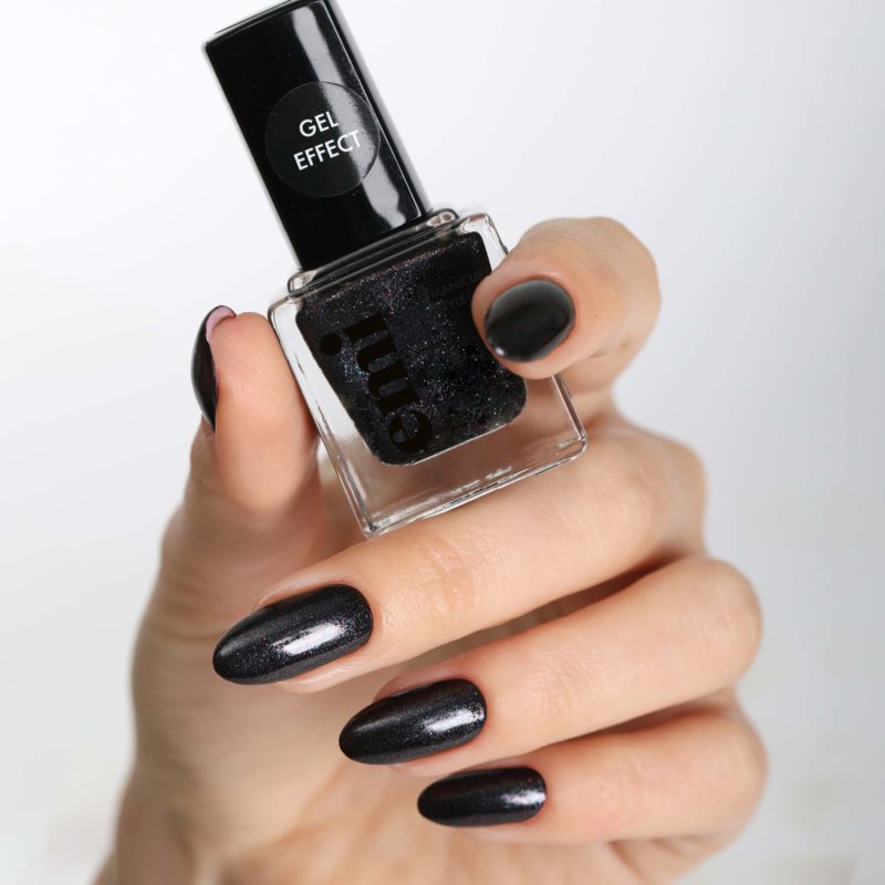 Emi E.MiLac Gel Effect Ultra Strong Gel-effect Nail Polish Without The Use Of A UV/LED Lamp Shade X-mas Cracker #136 9 Ml