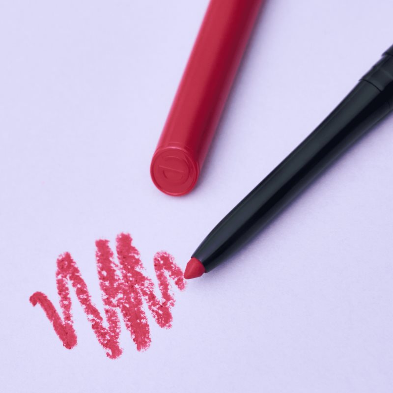 essence 8h Matte Comfort matná tužka na rty s ořezávátkem odstín 07 Classic Red 0,3 g (obrázek 6)