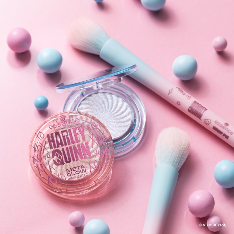 Essence Harley Quinn хайлайтер відтінок 02 Lucky You 3,2 гр