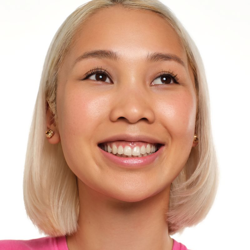 essence I LOVE CURL voděodolná řasenka pro objem černá 10 ml (obrázek 4)