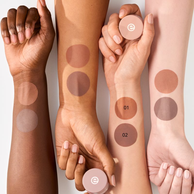 essence Cream Eyeshadow Matte krémové očné tiene s matným efektom odtieň 02 Taupe 5 g (obrázok 4)