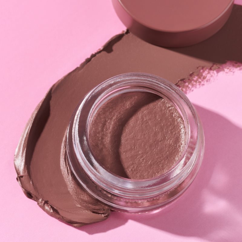 essence Cream Eyeshadow Matte krémové očné tiene s matným efektom odtieň 02 Taupe 5 g (obrázok 10)