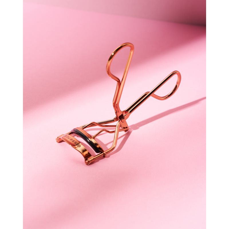 essence EYELASH CURLER eyelash curler 1 pc