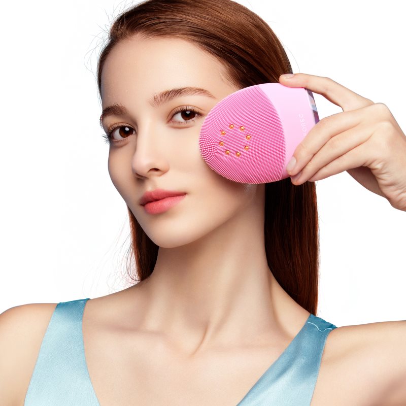 FOREO Luna™ 3 Plus Sonic Cleansing Device With Thermal Function And Firming Massage Normal Skin 0 Pc