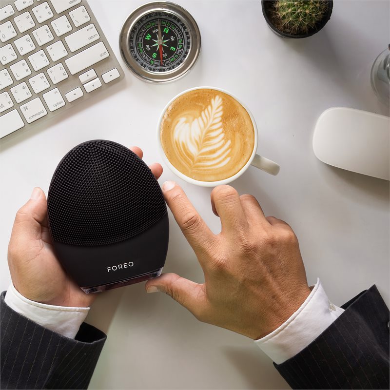 FOREO Luna™ 3 For Men Sonic Skin Cleansing Brush With Anti-ageing Effect For Men