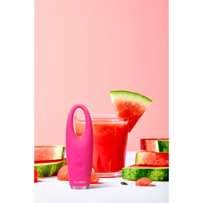 FOREO Iris™ 2 Massage Device For The Eye Area Fuchsia