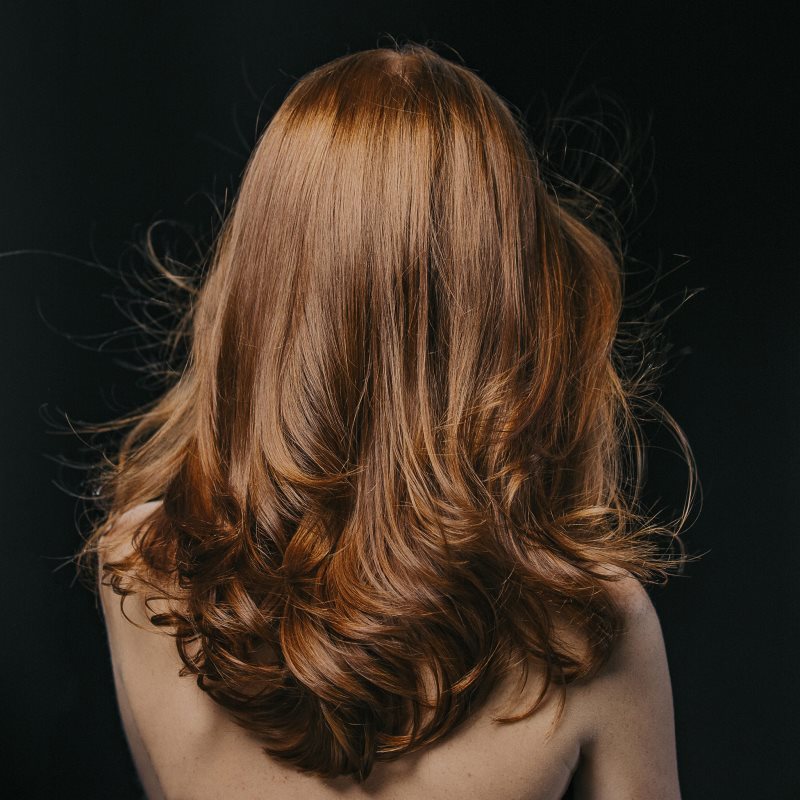 Hair Rituel by Sisley Color Perfecting Shampoo with Hibiscus Flower Extract šampon pro barvené a melírované vlasy 200 ml (obrázek 3)